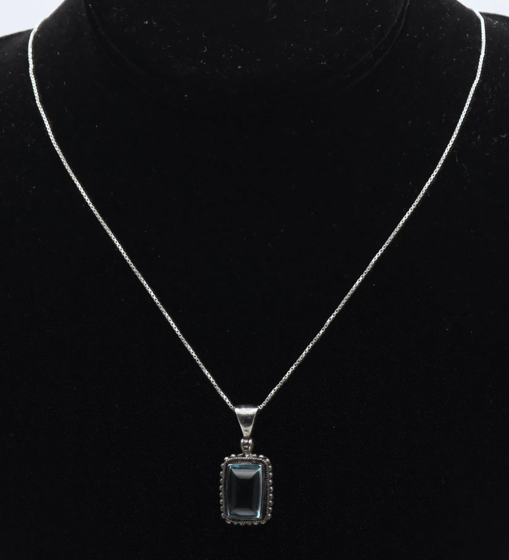 Vintage Sugar Loaf Blue Topaz Pendant Necklace - 20.5"
