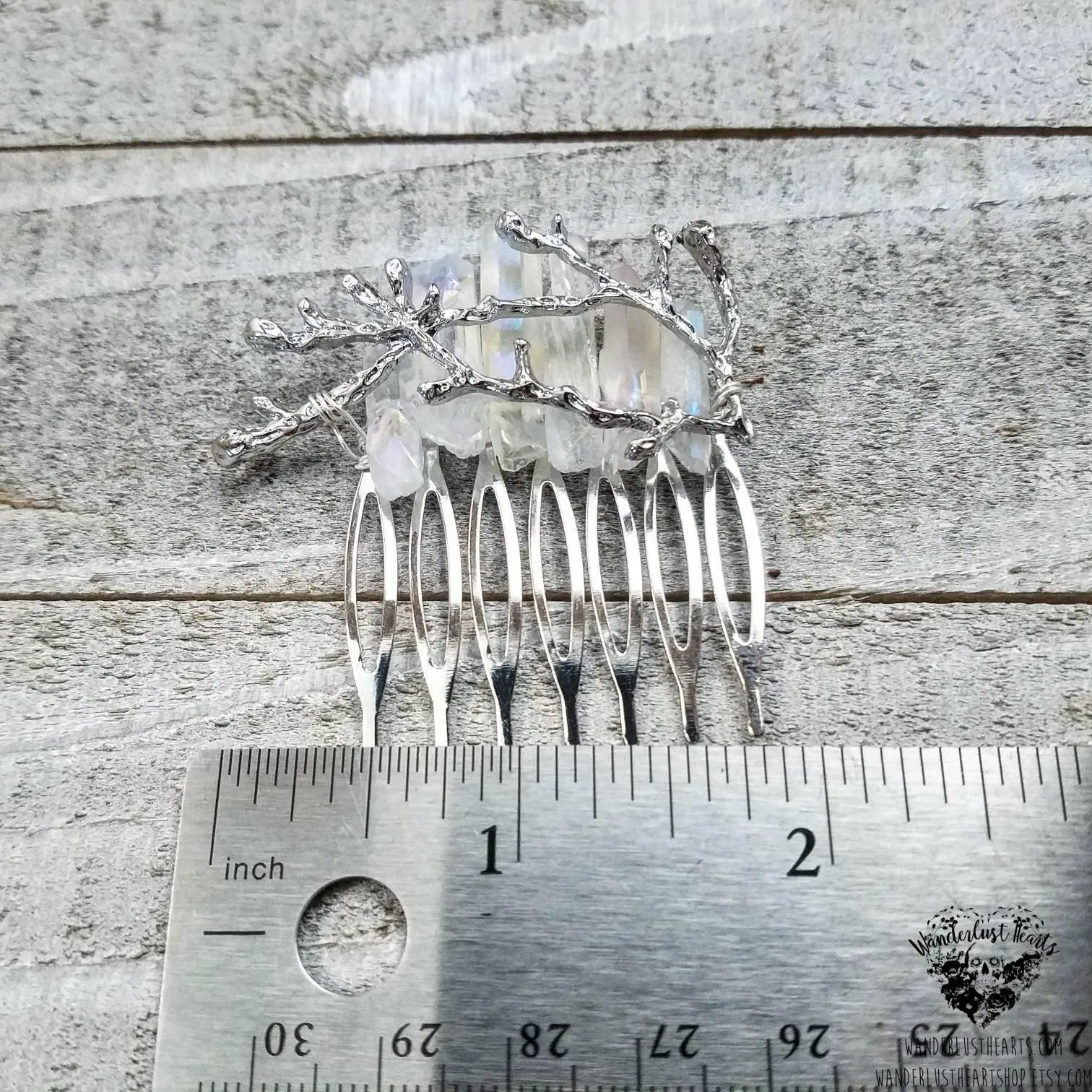 Winter Aura quartz hair comb